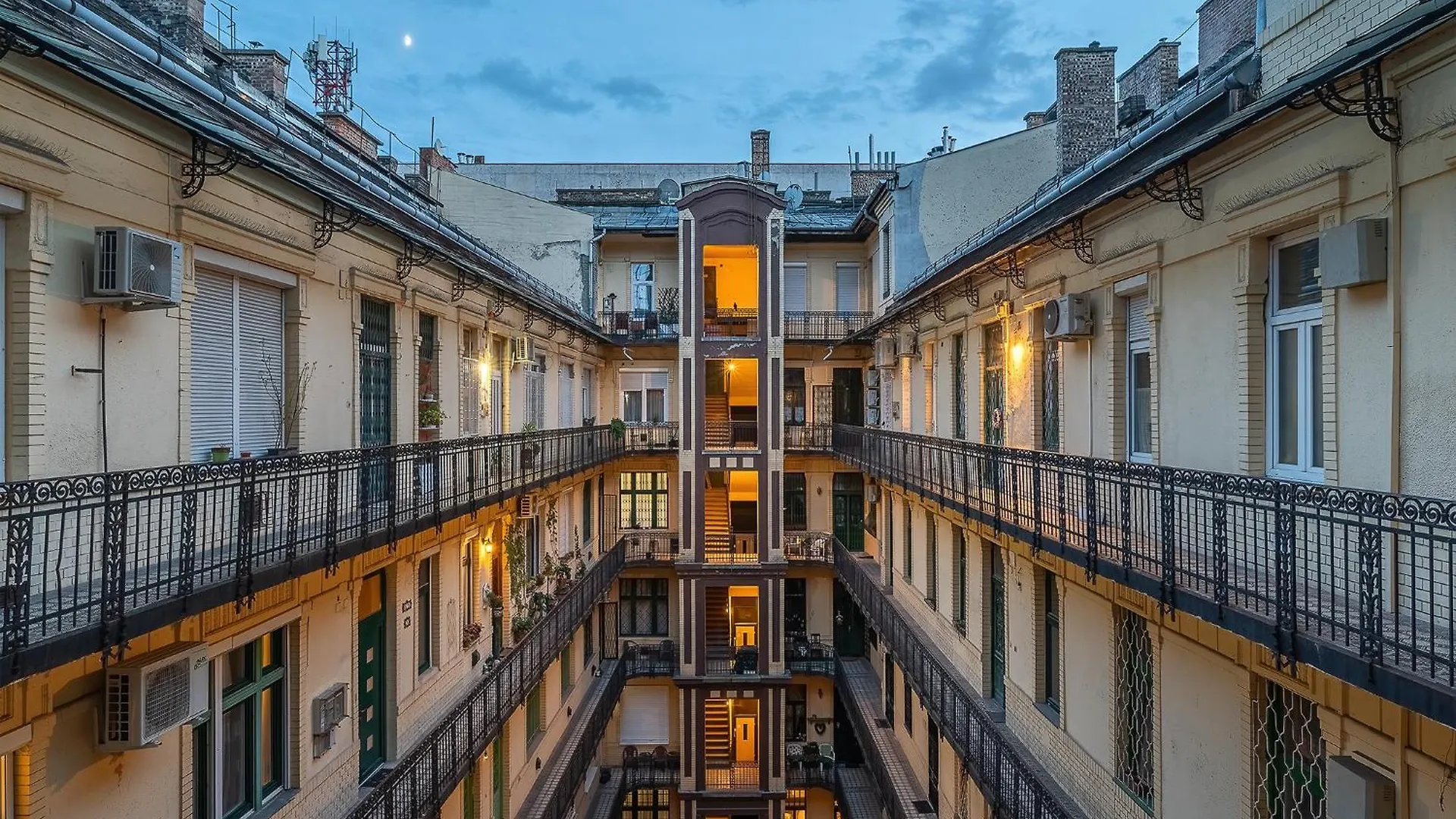 3 Bedroom Classical Apartment With A Modern Touch 2Unit Budapest