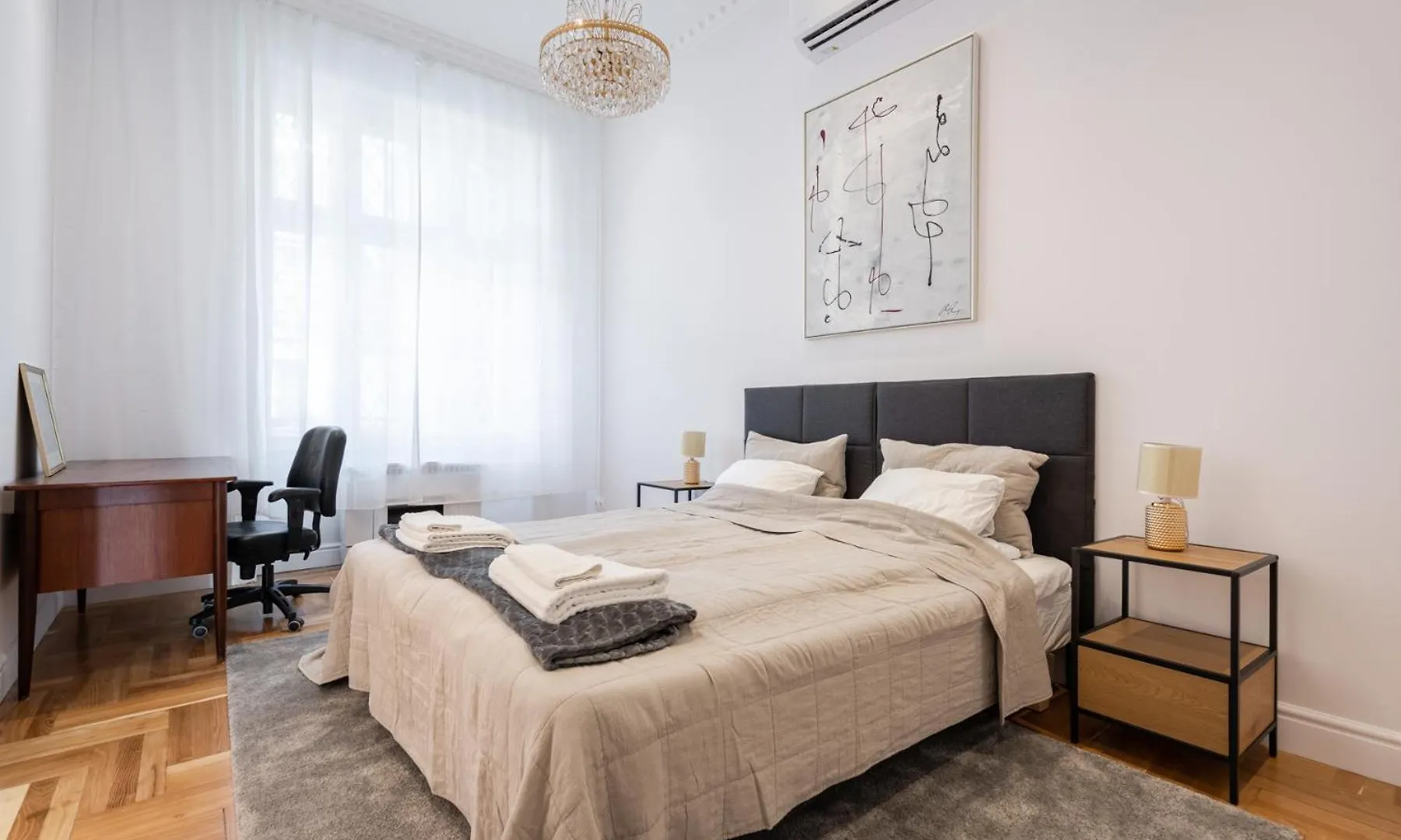 3 Bedroom Classical Apartment With A Modern Touch 2Unit Budapest